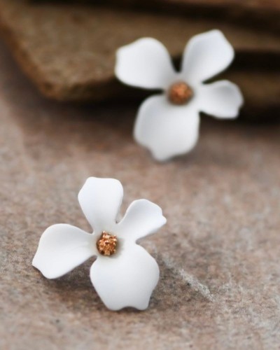 Boucles d’oreilles Léona – Fleurs