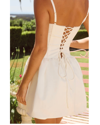 obe blanche corset brodé – Élégance romantique | Keyleen’s Kloset